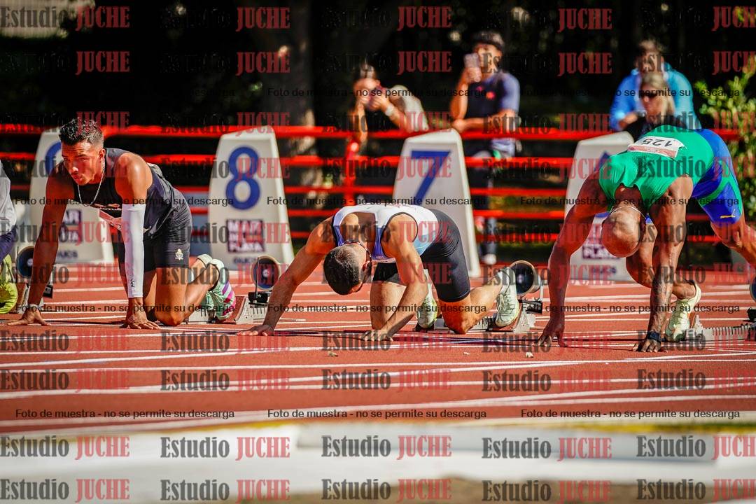 Fotos de los 100 m llanos de varones - deca 1
