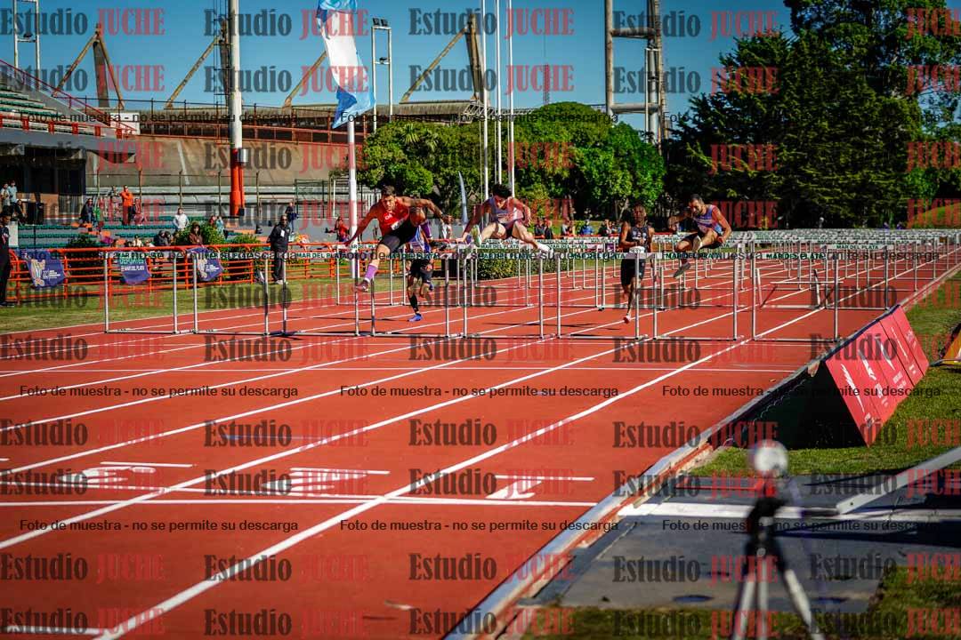 Fotos de los 100 m con vallas de varones - deca 6
