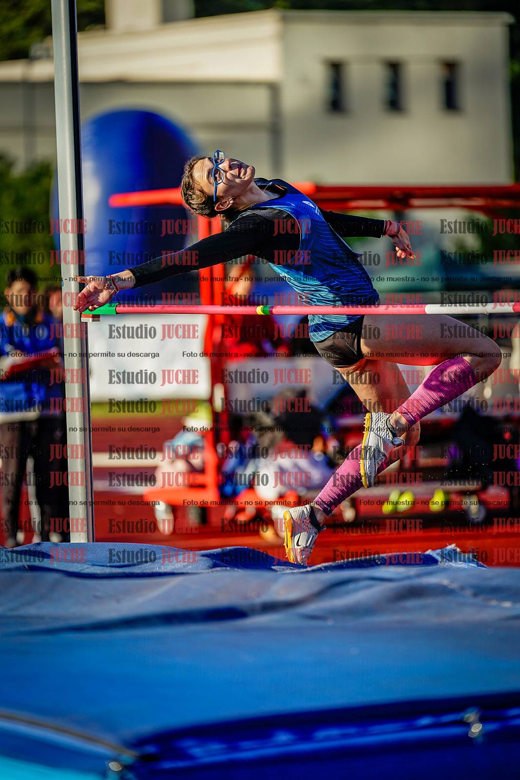 Fotos del salto en alto de mujeres