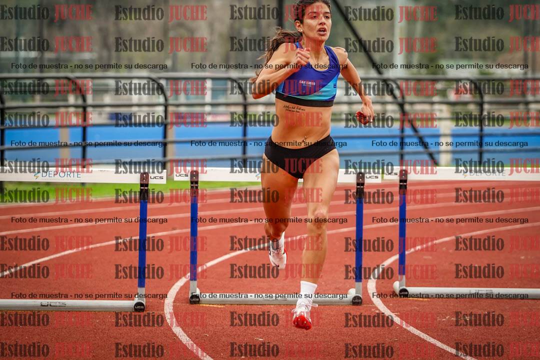 Fotos de los 400 m con vallas de mujeres