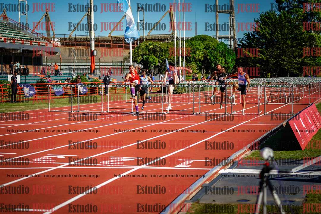 Fotos de los 100 m con vallas de varones - deca 6