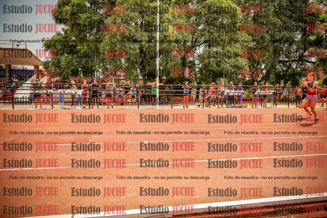 Fotos de los 80 m llanos de mujeres