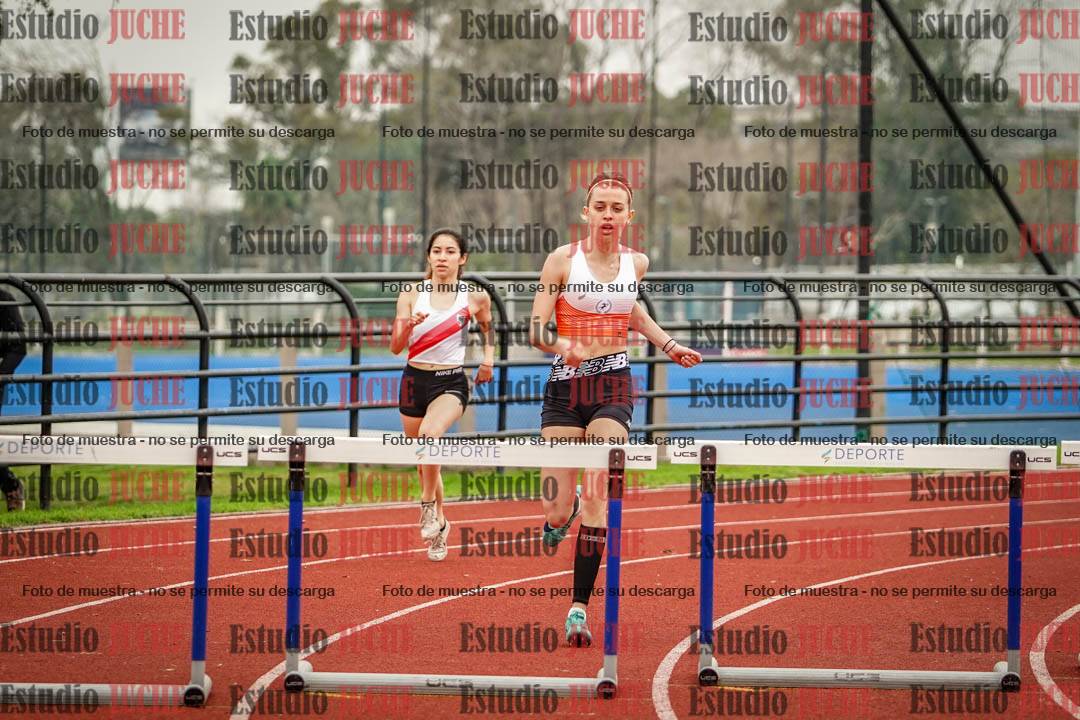Fotos de los 400 m con vallas de mujeres