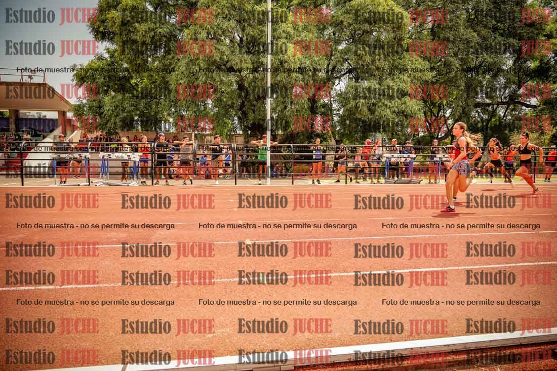 Fotos de los 80 m llanos de mujeres