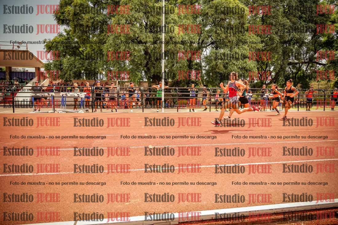 Fotos de los 80 m llanos de mujeres