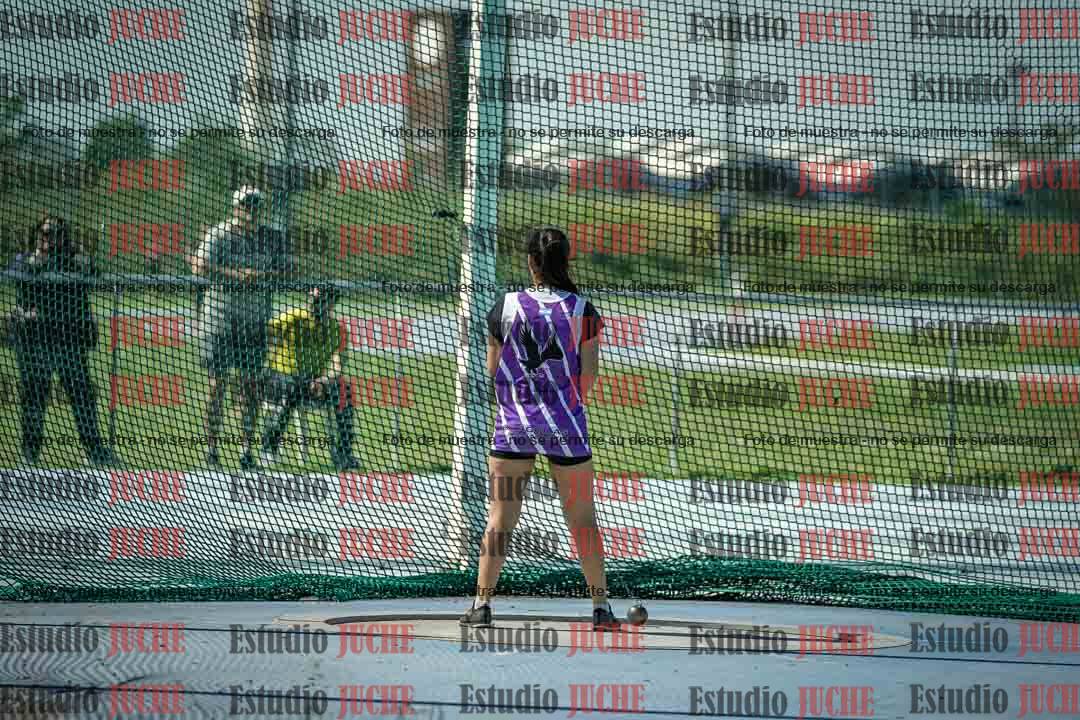 Fotos del lanzamiento del martillo de mujeres