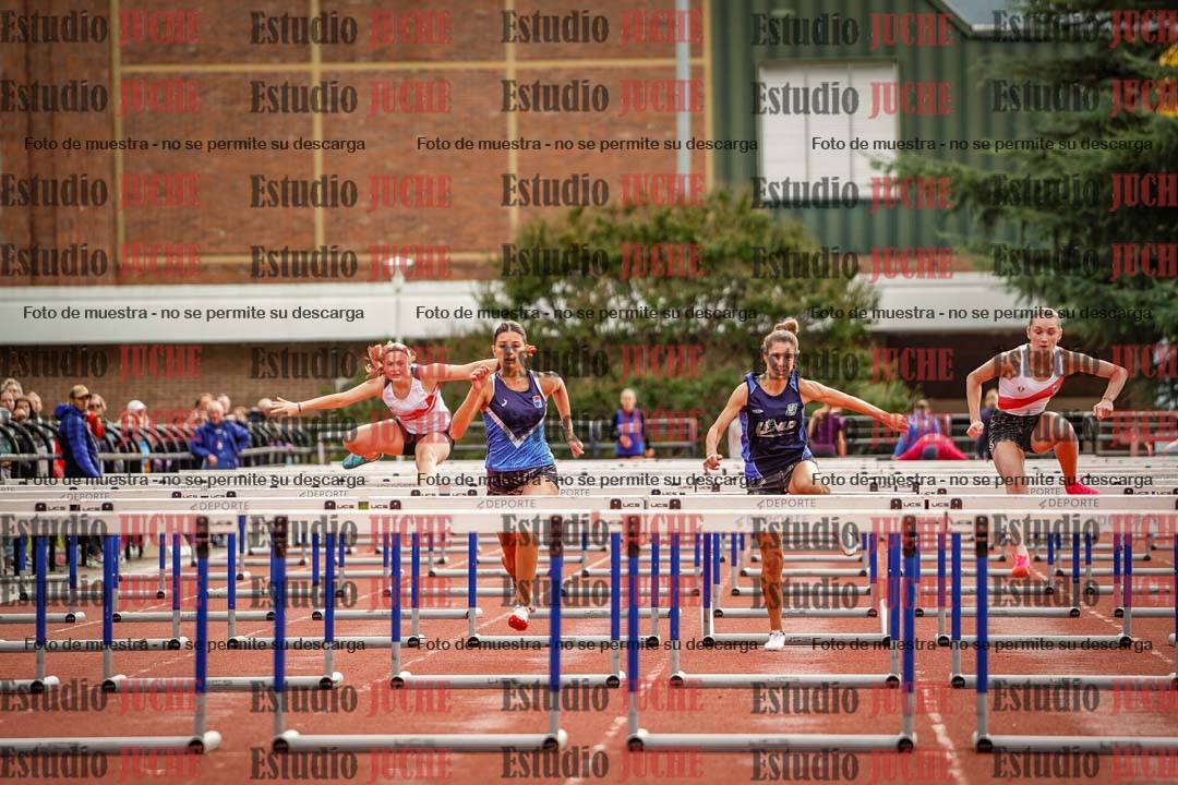 Fotos de los 100 m con vallas de mujeres