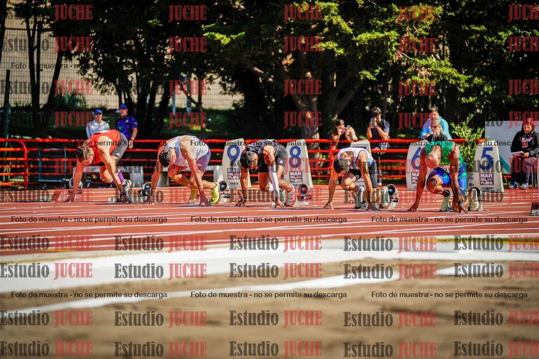 Fotos de los 100 m llanos de varones - deca 1