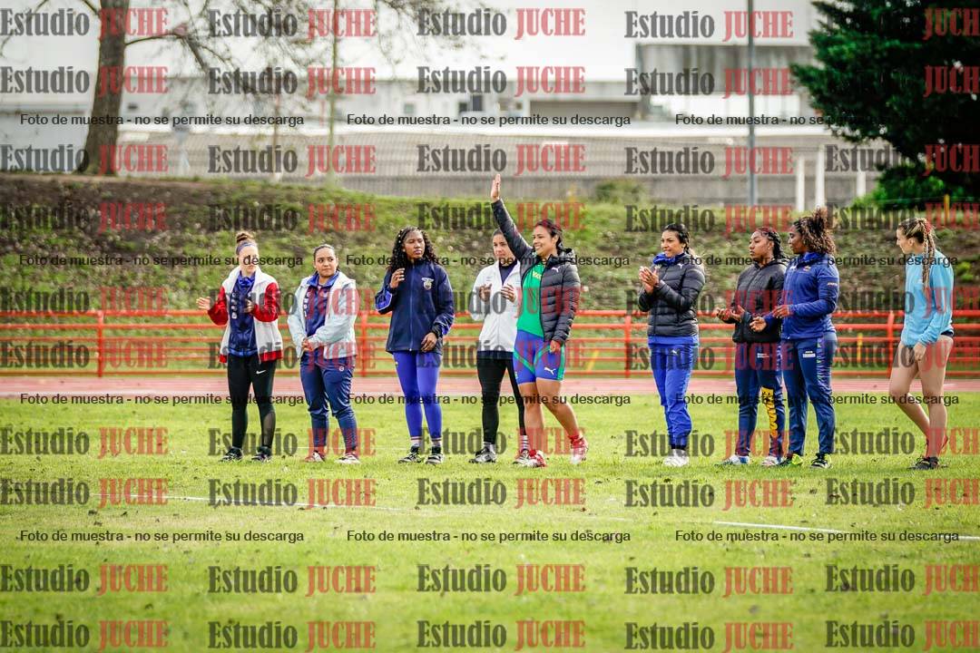 Fotos de algunos extras y podios del día 3
