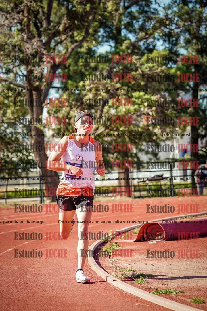 Fotos de los 10.000 m de varones - serie 1