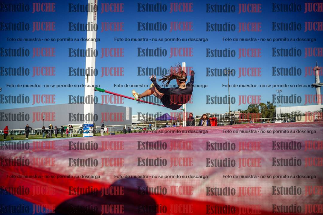 Fotos del salto en alto de mujeres - heptatlón 2