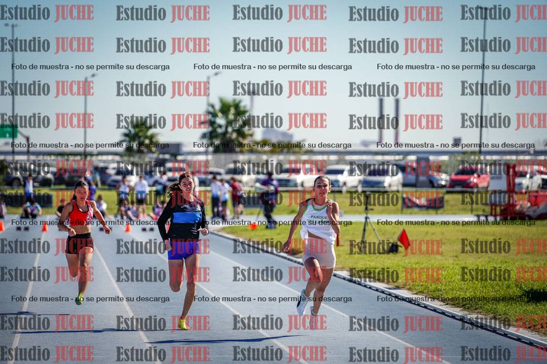 Fotos de los 80 m llanos de mujeres