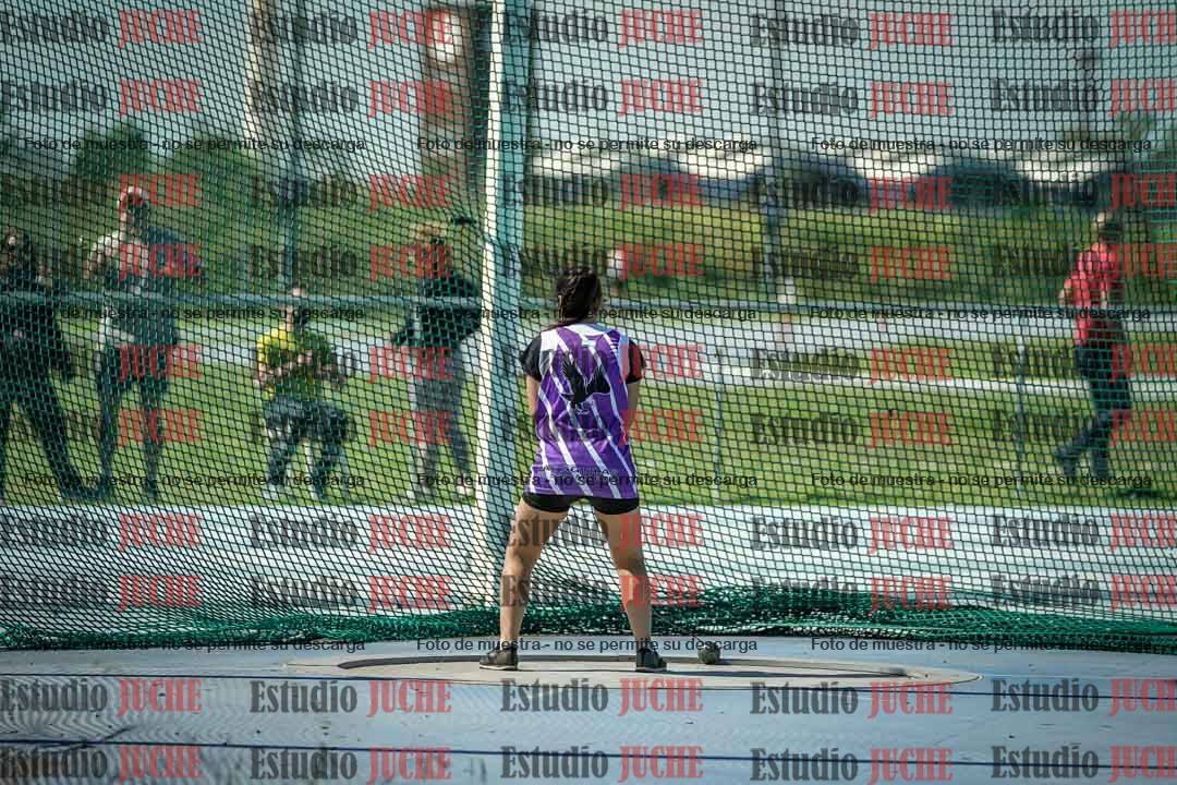 Fotos del lanzamiento del martillo de mujeres