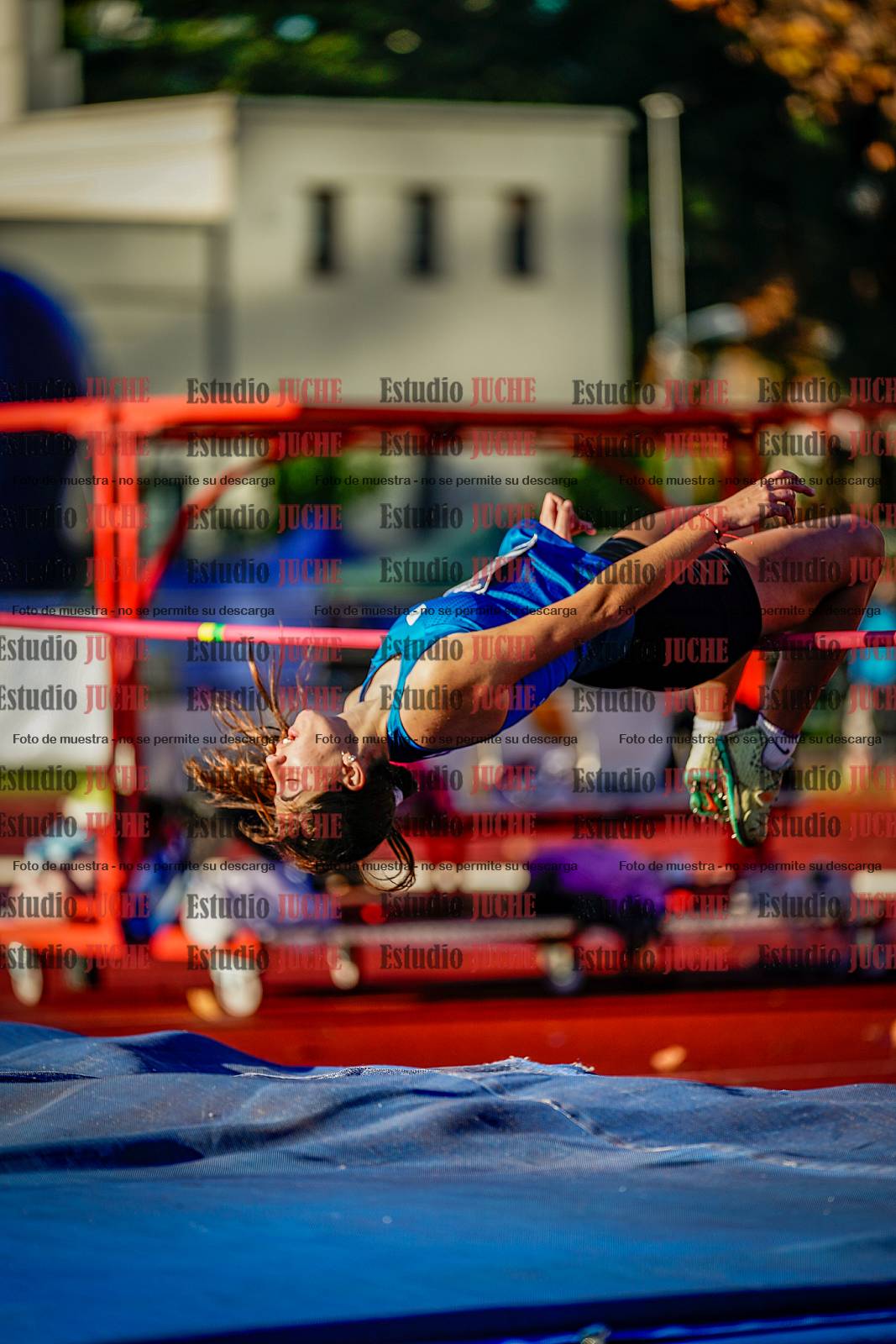 Fotos del salto en alto de mujeres