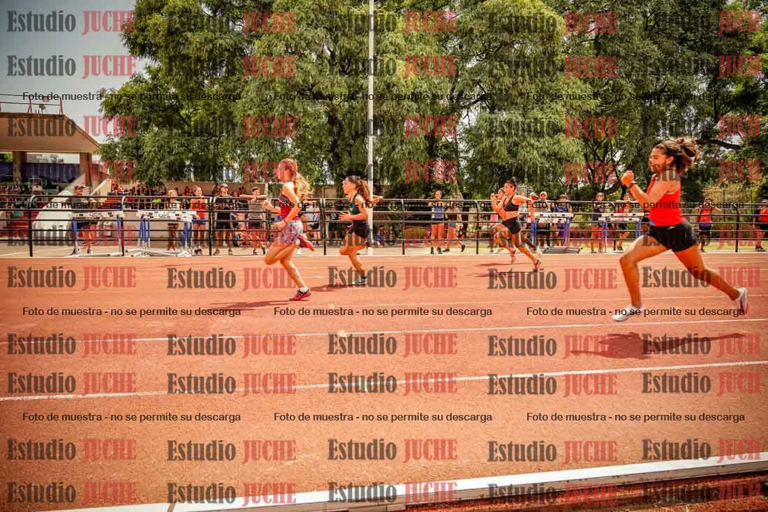 Fotos de los 80 m llanos de mujeres