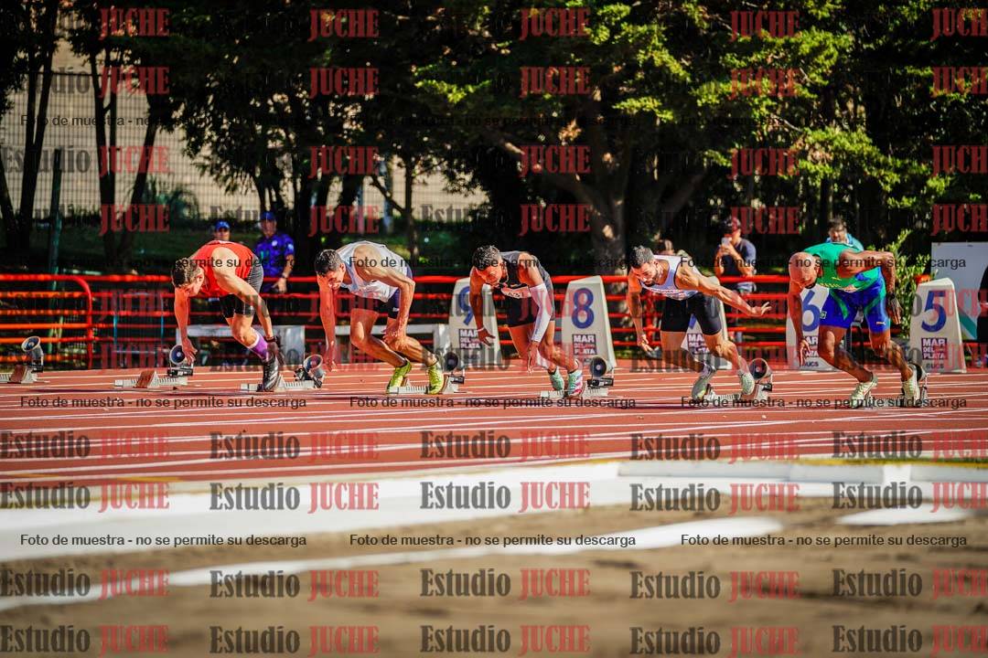 Fotos de los 100 m llanos de varones - deca 1