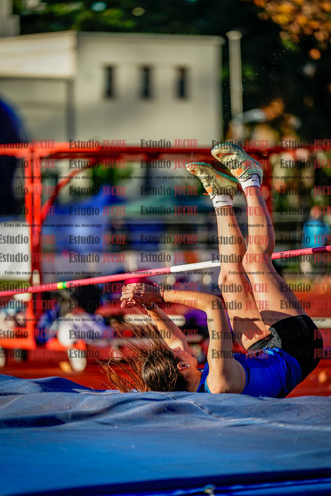Fotos del salto en alto de mujeres