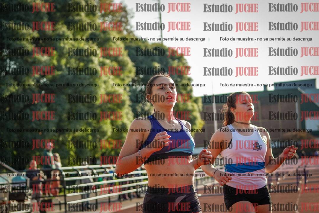 Fotos de los 100 m con vallas de mujeres
