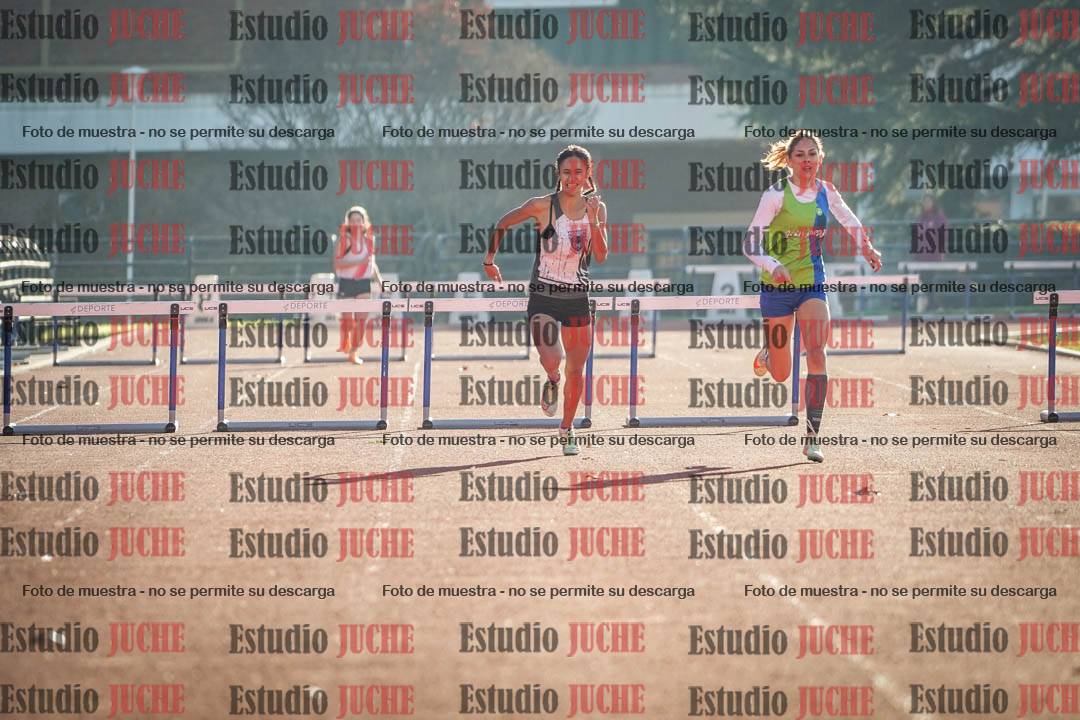 Fotos de los 400 m con vallas de mujeres