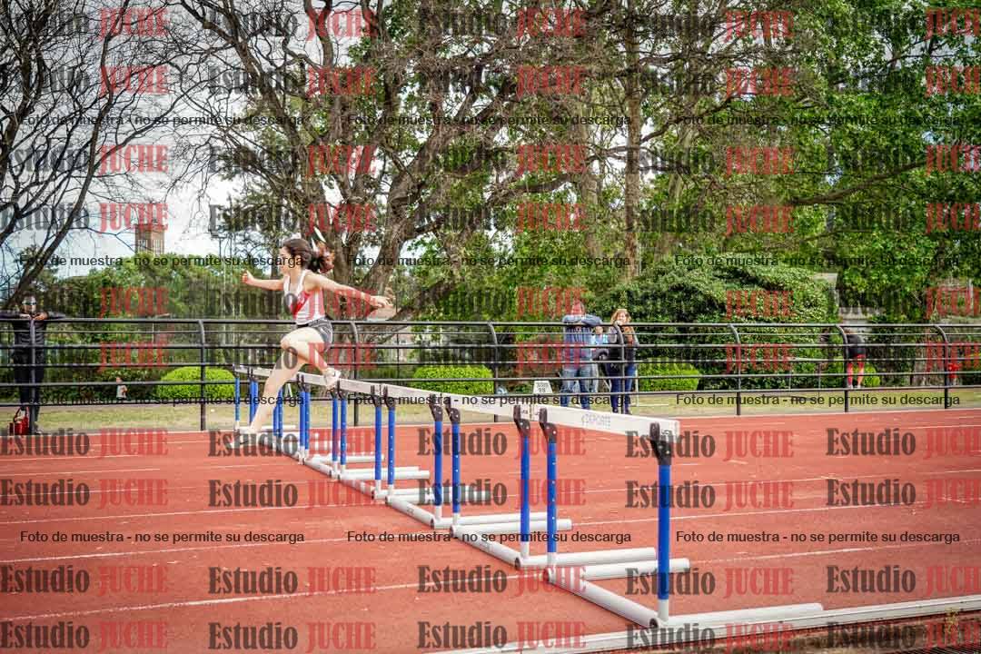 Fotos de los 400 m con vallas de mujeres