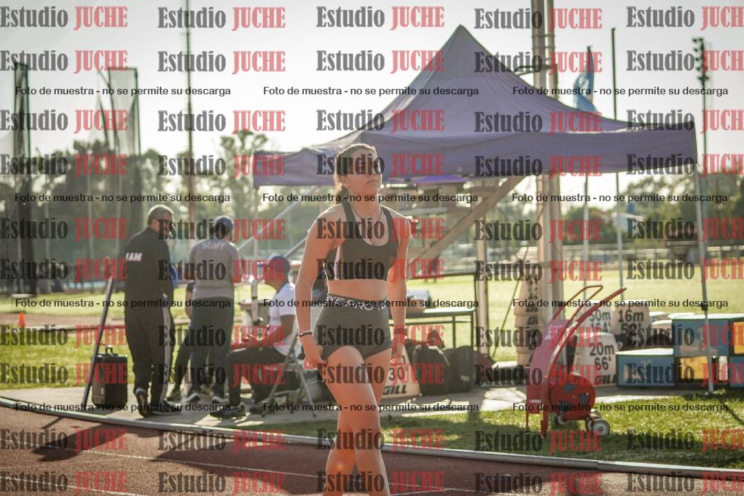 Fotos de los 100 m con vallas de mujeres