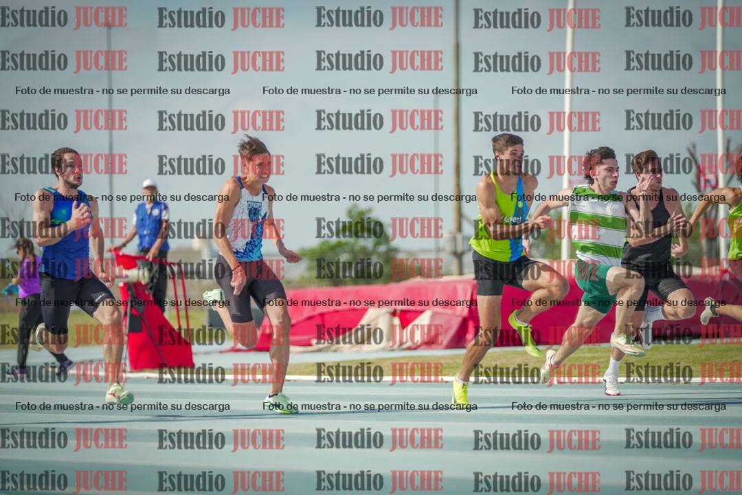 Fotos de los 100 m llanos de varones