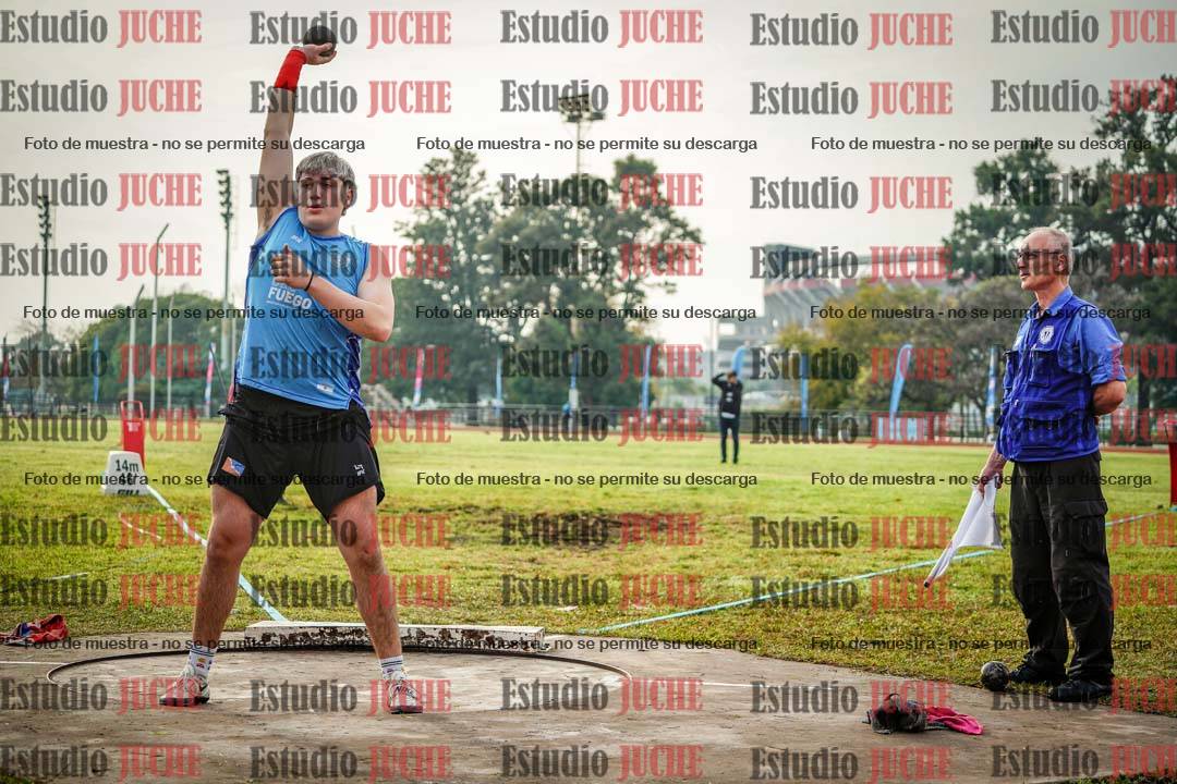 Fotos del lanzamiento de bala de varones