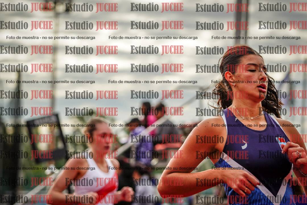 Fotos de los 100 m con vallas de mujeres