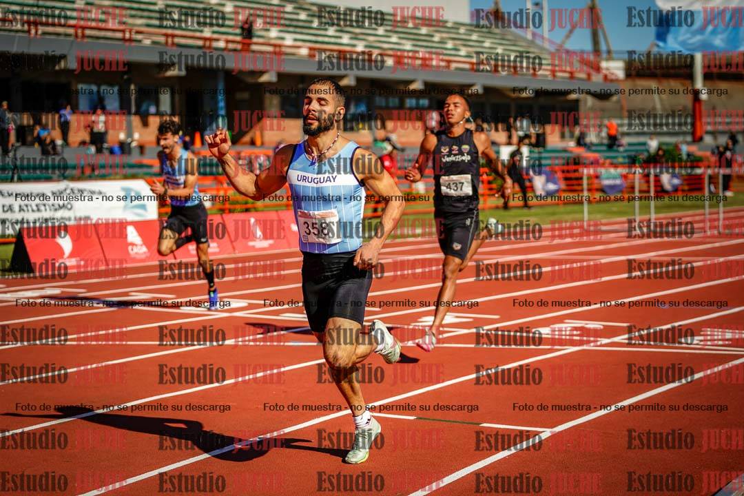 Fotos de los 100 m con vallas de varones - deca 6