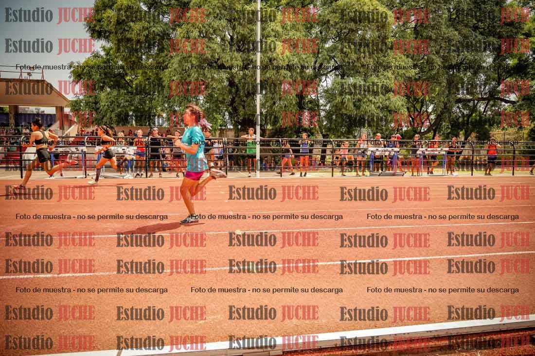 Fotos de los 80 m llanos de mujeres