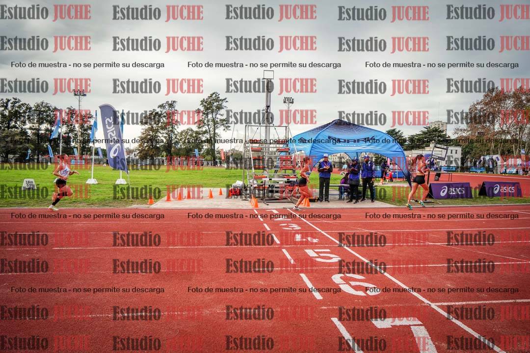 Fotos de los 2000 m con obstáculos de mujeres