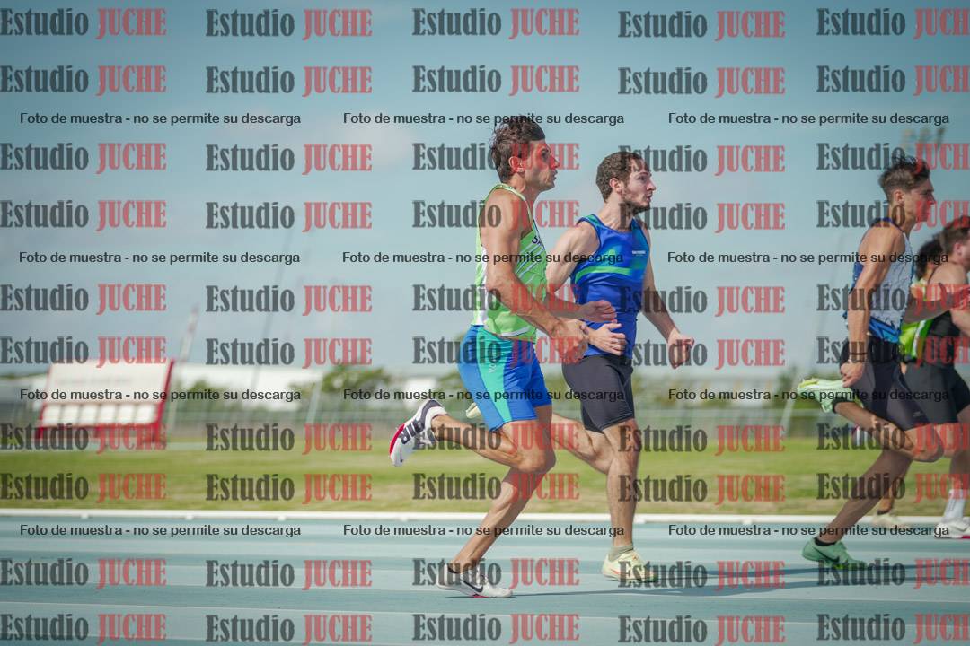 Fotos de los 100 m llanos de varones