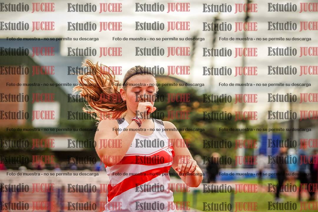 Fotos de los 100 m con vallas de mujeres