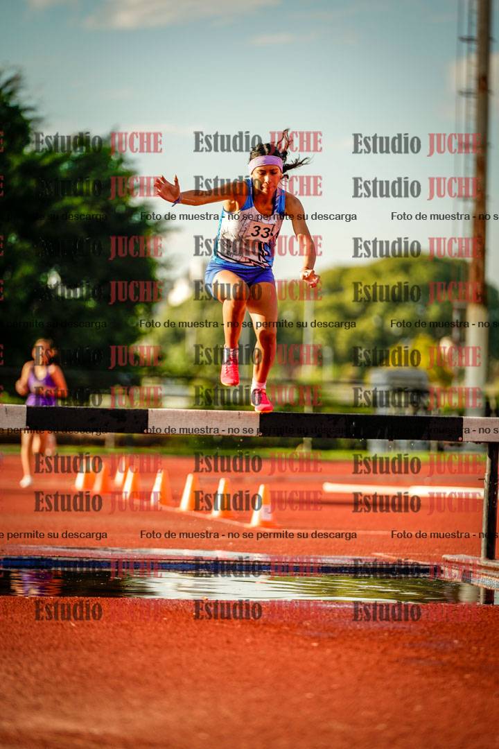 Fotos de los 2000 m con obstáculos de mujeres