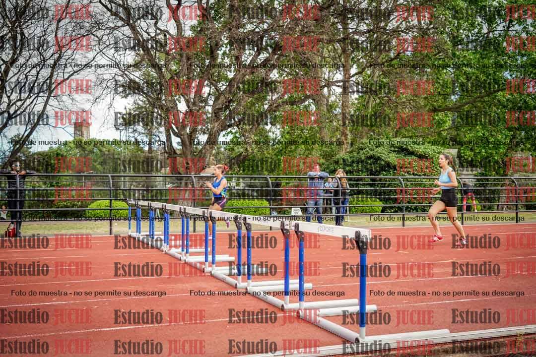 Fotos de los 400 m con vallas de mujeres