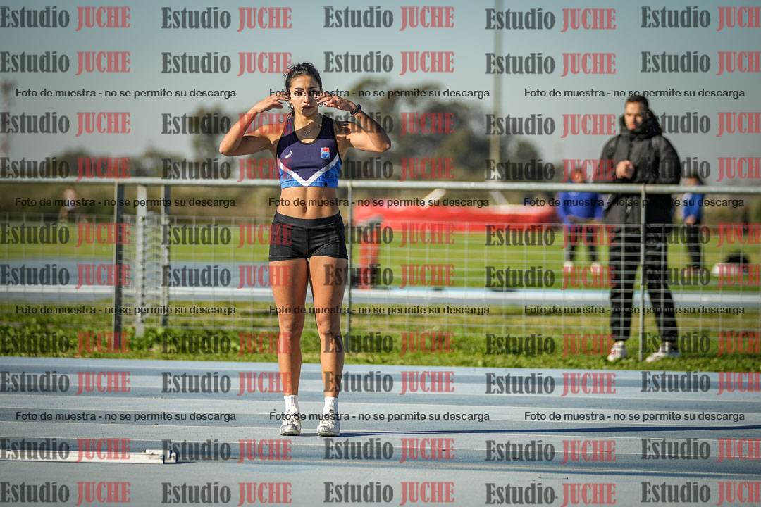 Fotos del salto en alto de mujeres - heptatlón 2