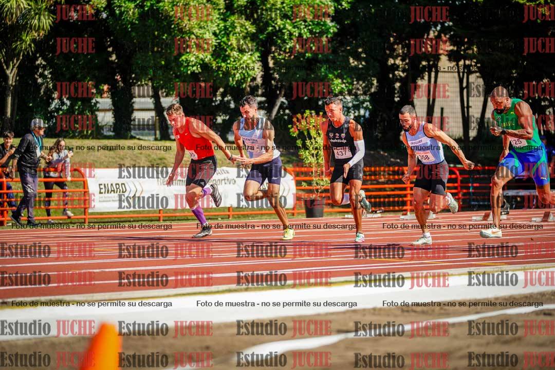 Fotos de los 100 m llanos de varones - deca 1