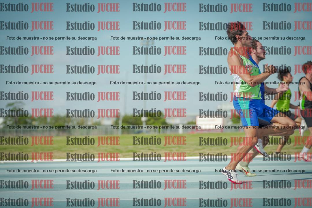 Fotos de los 100 m llanos de varones