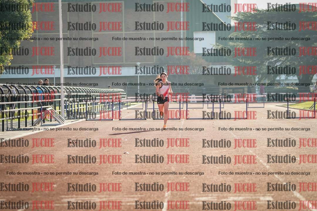 Fotos de los 400 m con vallas de mujeres