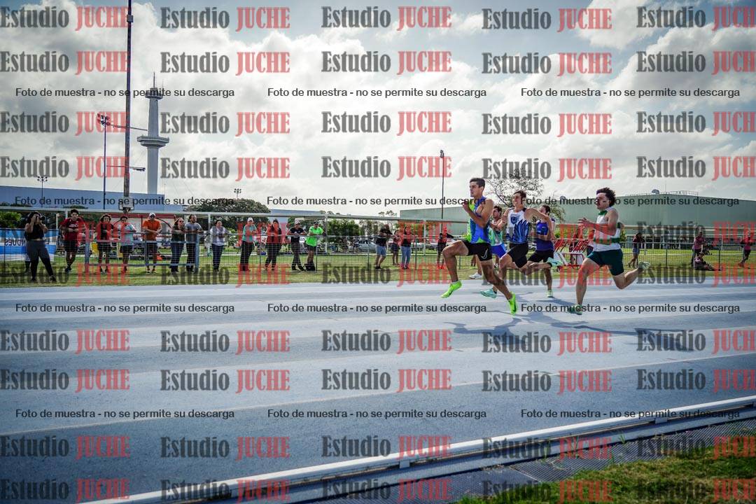 Fotos de los 100 m llanos de varones
