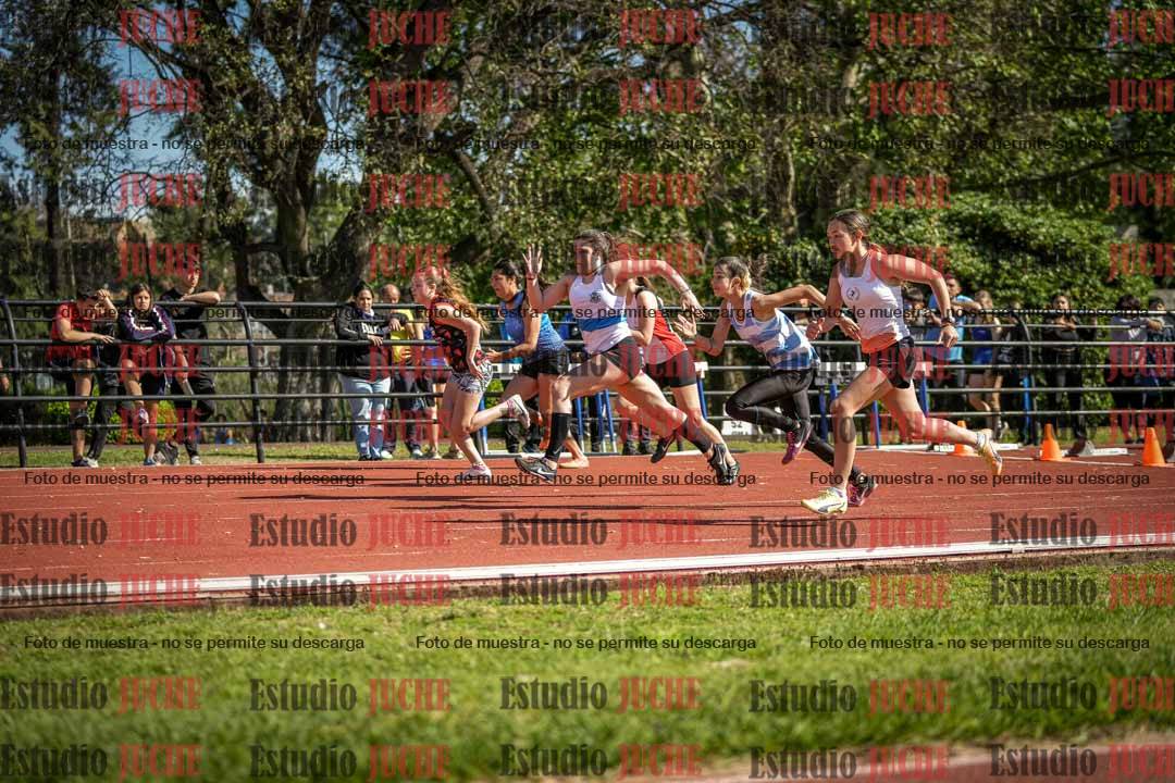Fotos de los 80 m con vallas de mujeres - serie 2 (incluye hexatlón)