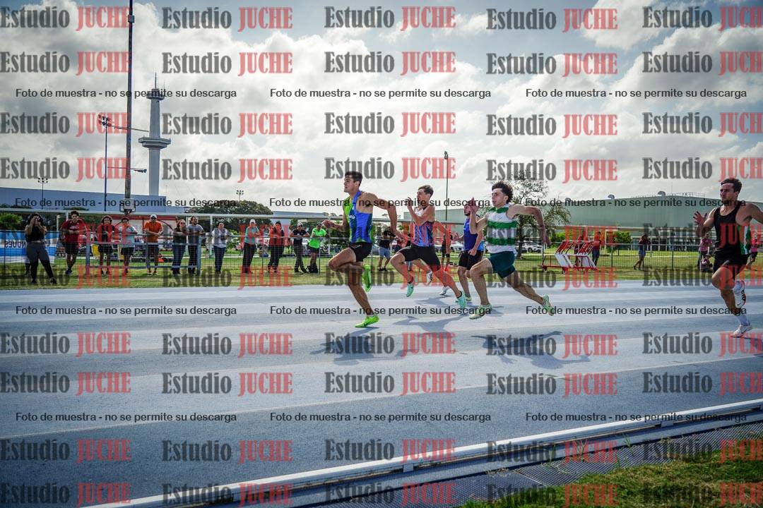 Fotos de los 100 m llanos de varones