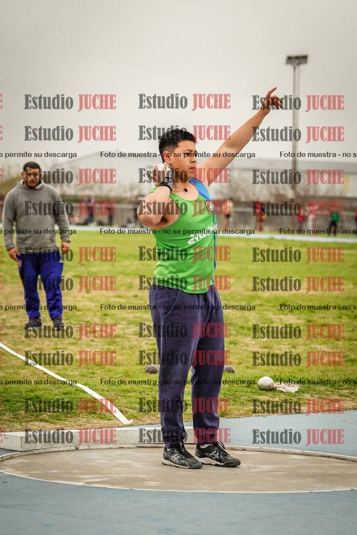 Fotos del lanzamiento de bala de varones