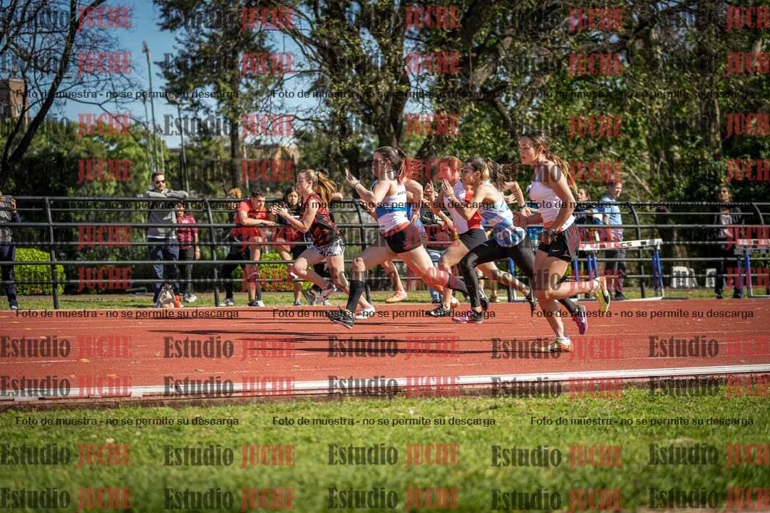 Fotos de los 80 m con vallas de mujeres - serie 2 (incluye hexatlón)