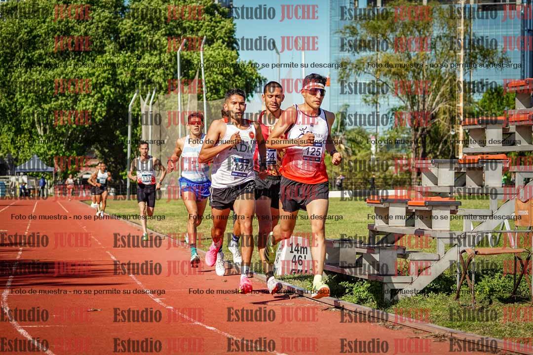 Fotos de los 10.000 m de varones - serie 1