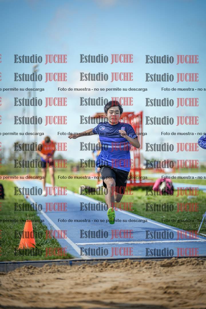 Fotos del salto en largo de varones - U14