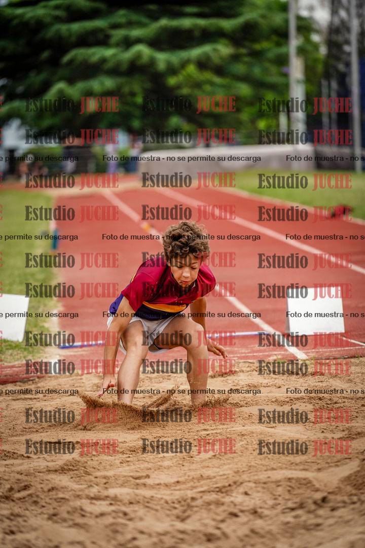 Fotos del salto en largo de varones - U14