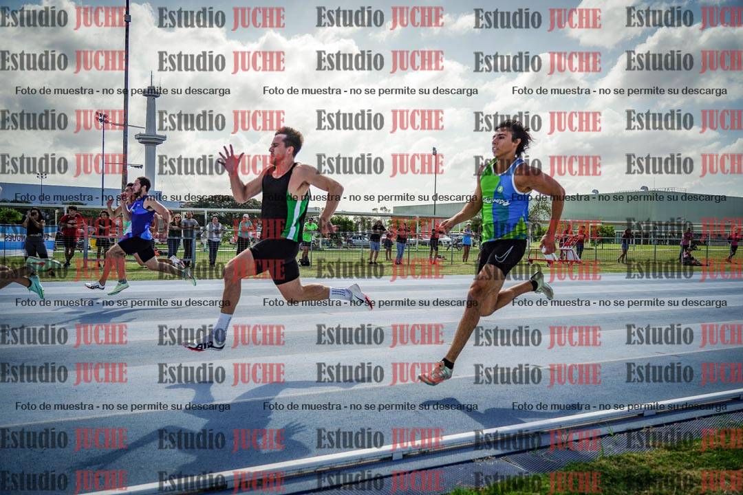 Fotos de los 100 m llanos de varones