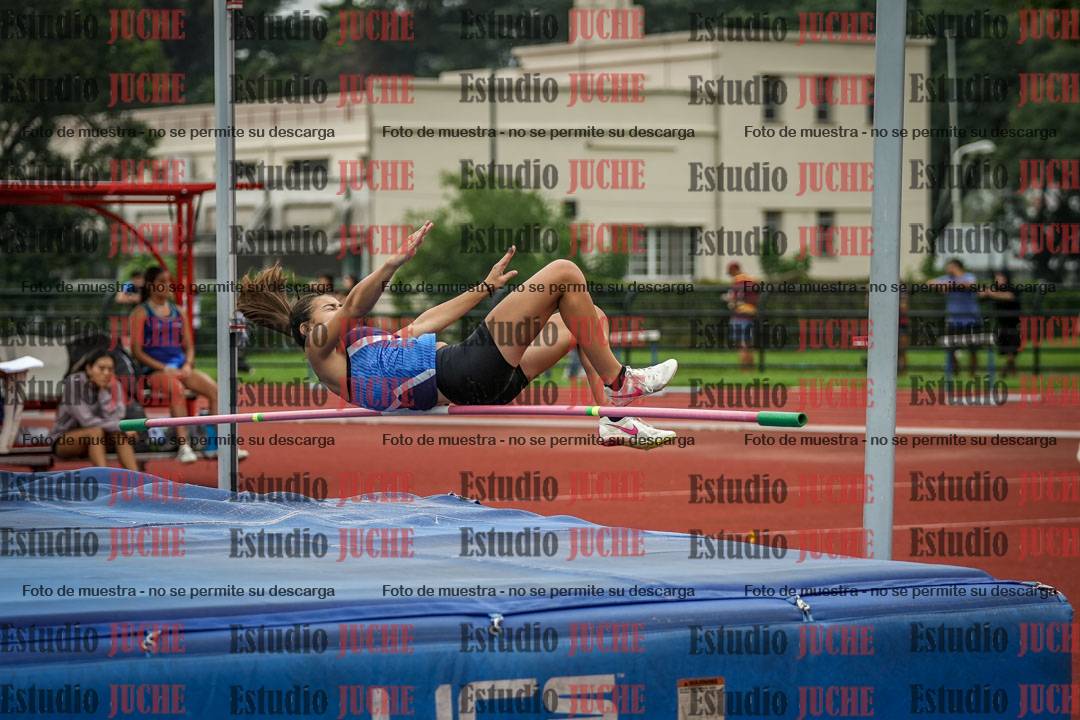 Fotos del salto en alto - grupo 1