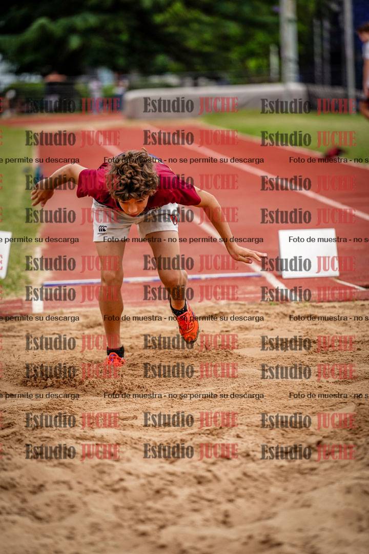 Fotos del salto en largo de varones - U14